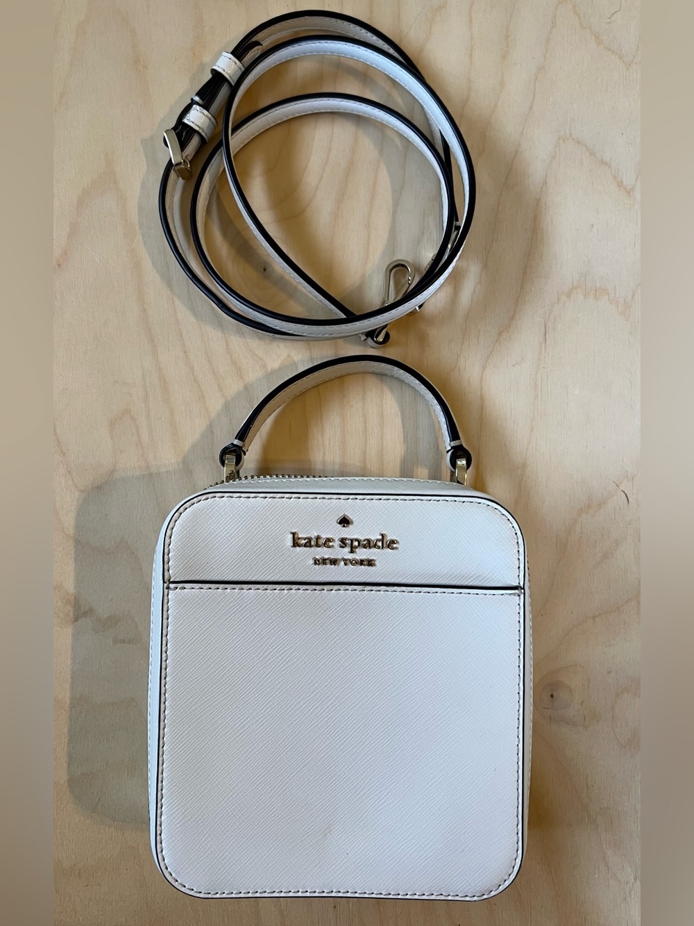 Kate Spade Vanity Crossbody